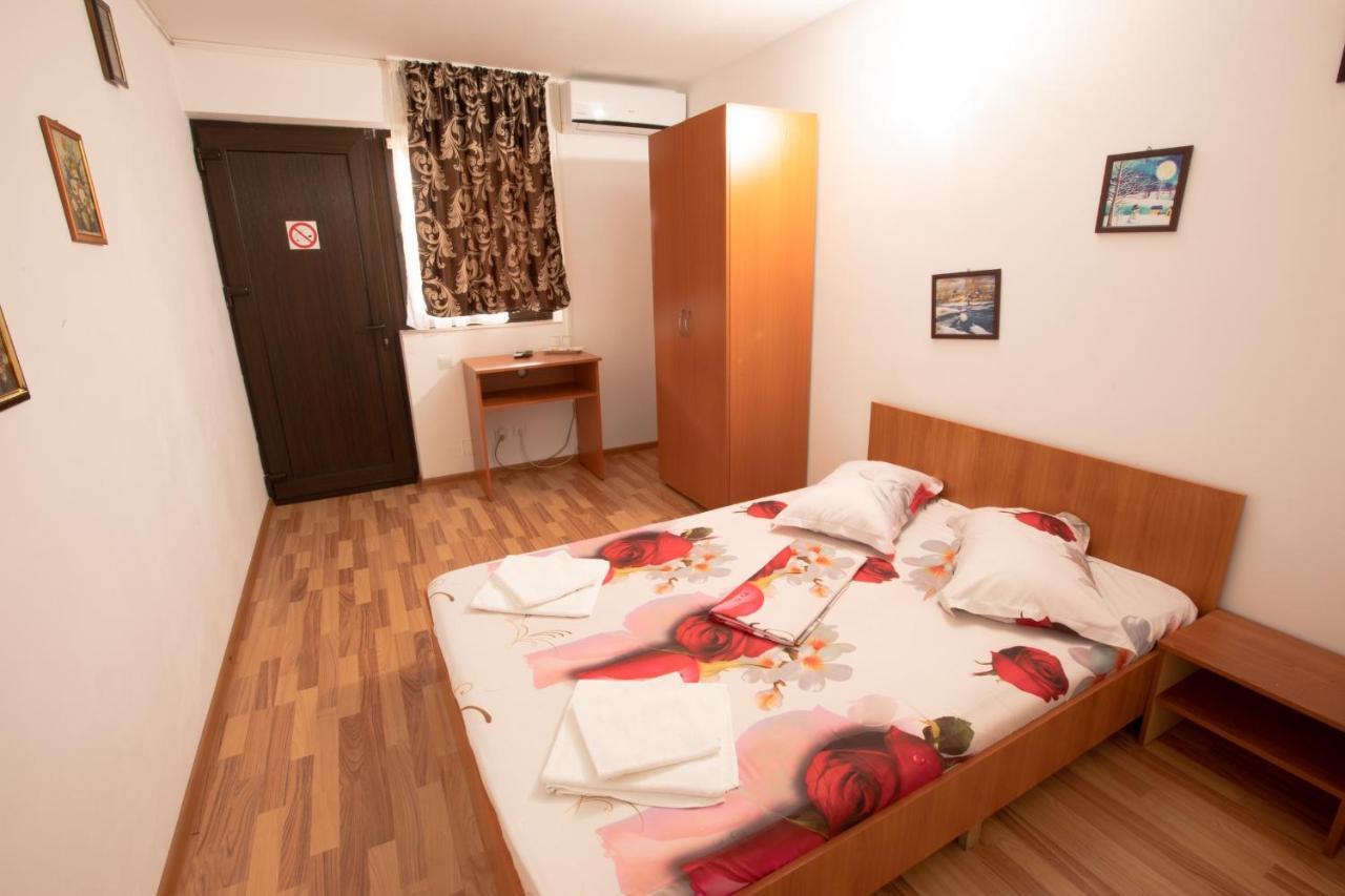 Casa Camelia Hotel Дубова Екстериор снимка